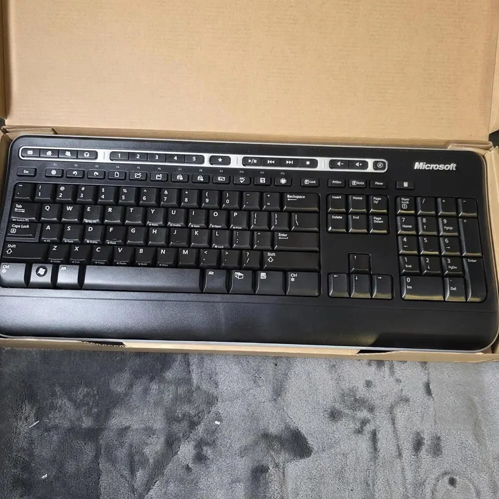 Microsoft Wireless Media Desktop 1000 Keyboard & Mouse ZHA-00001